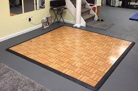 Rental DANCE FLOOR 12' x 12"