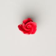 Red Rosebud Flower 1" - Set of 3 - Gumpaste